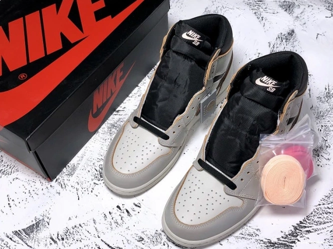 MaikeSneakers Air OG Bone x 1 Light SB Jordan Nike CD6578-006 High 0808